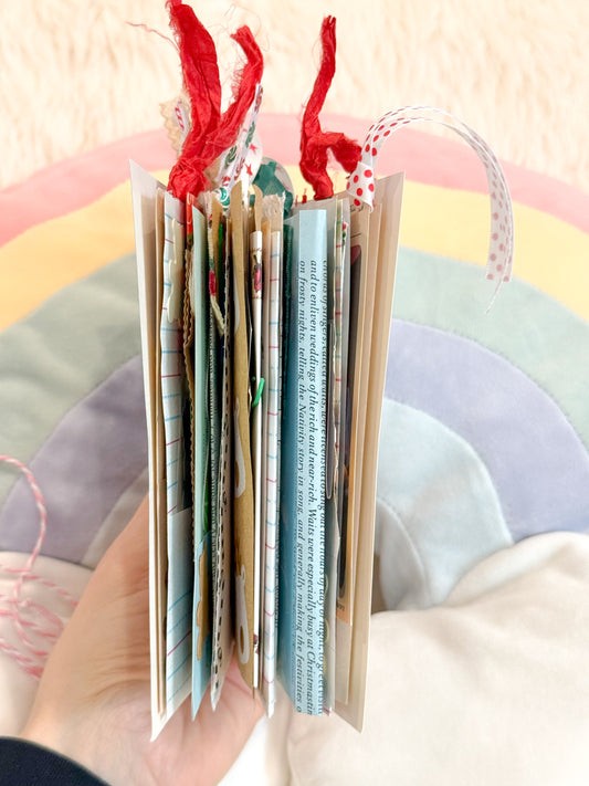 BeanTown Buddies® Vintage Christmas Card Junk Journal