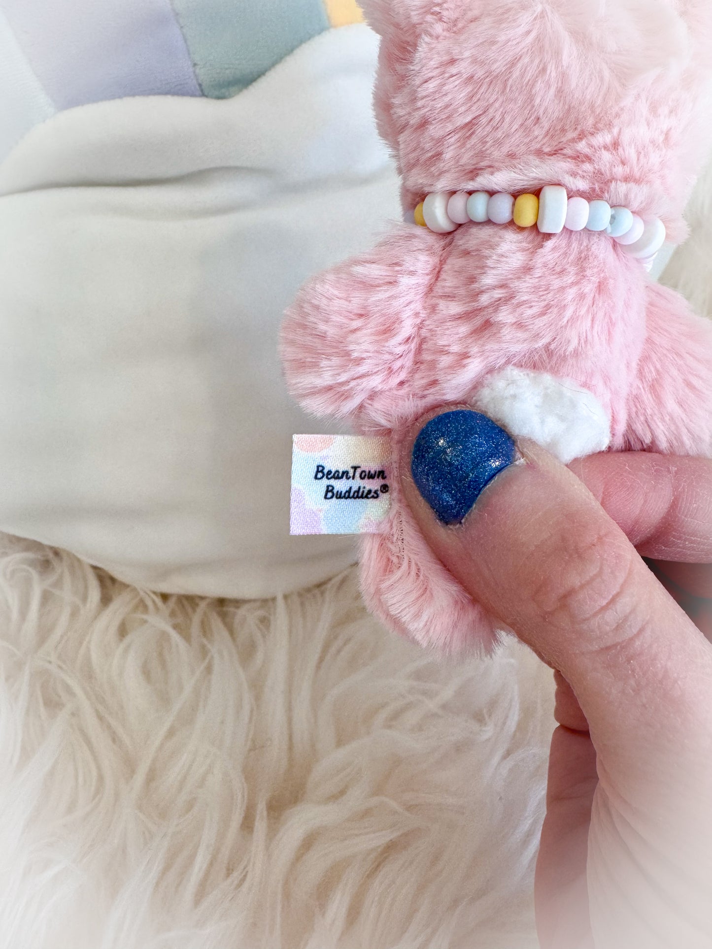 BeanTown Buddies® Tiny Fuzzi Bunni