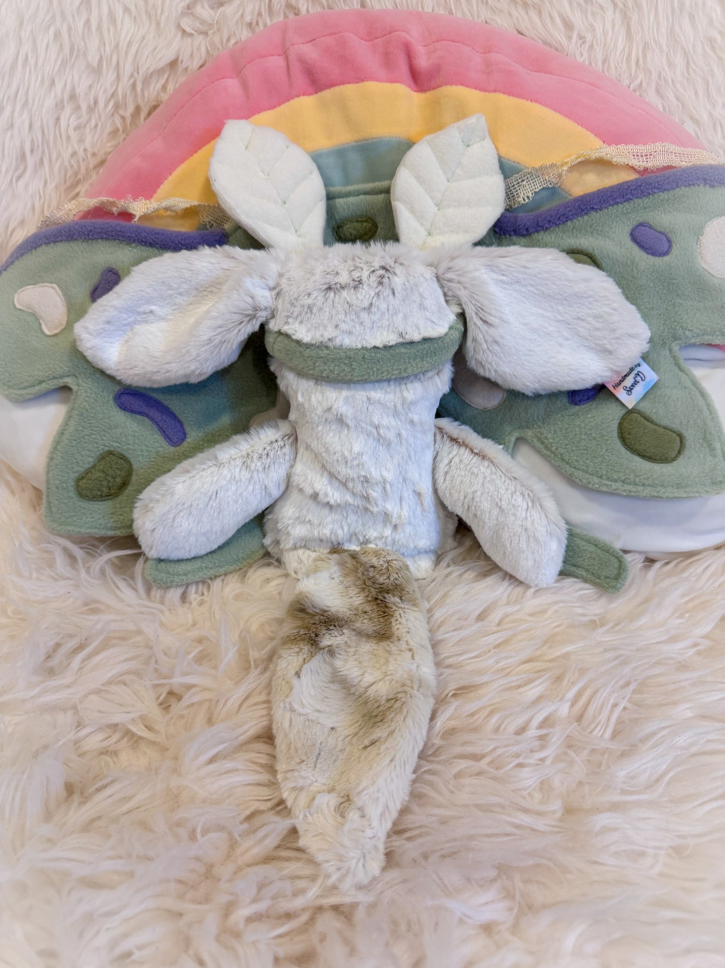 BeanTown Buddies® Babi Mothimus