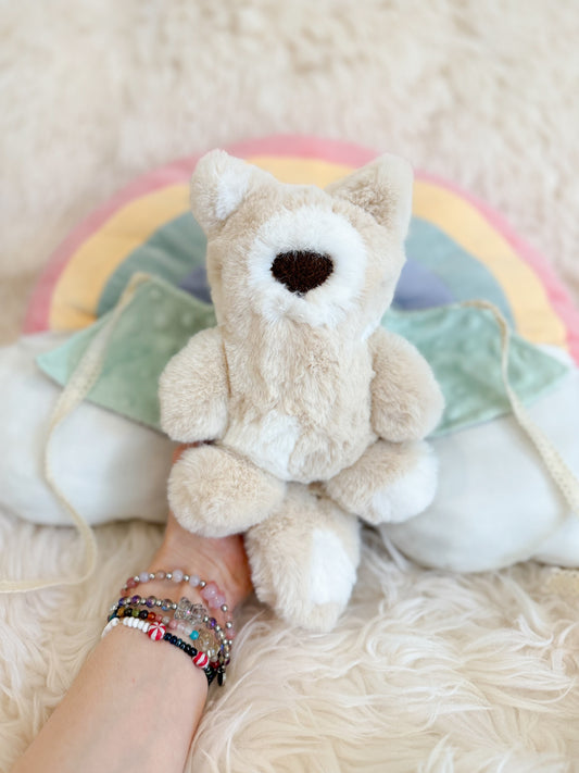 BeanTown Buddies® Floofi Cloaked Wolfi