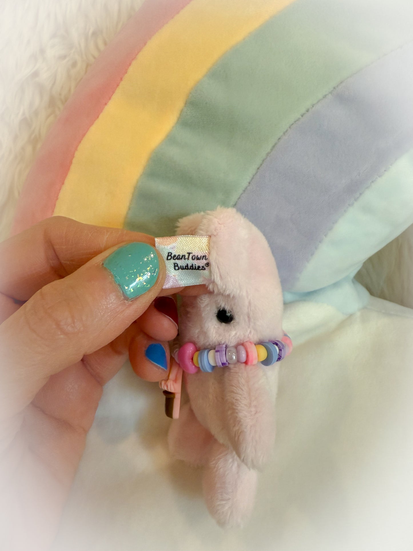 BeanTown Buddies® Tiny Gummi Bear