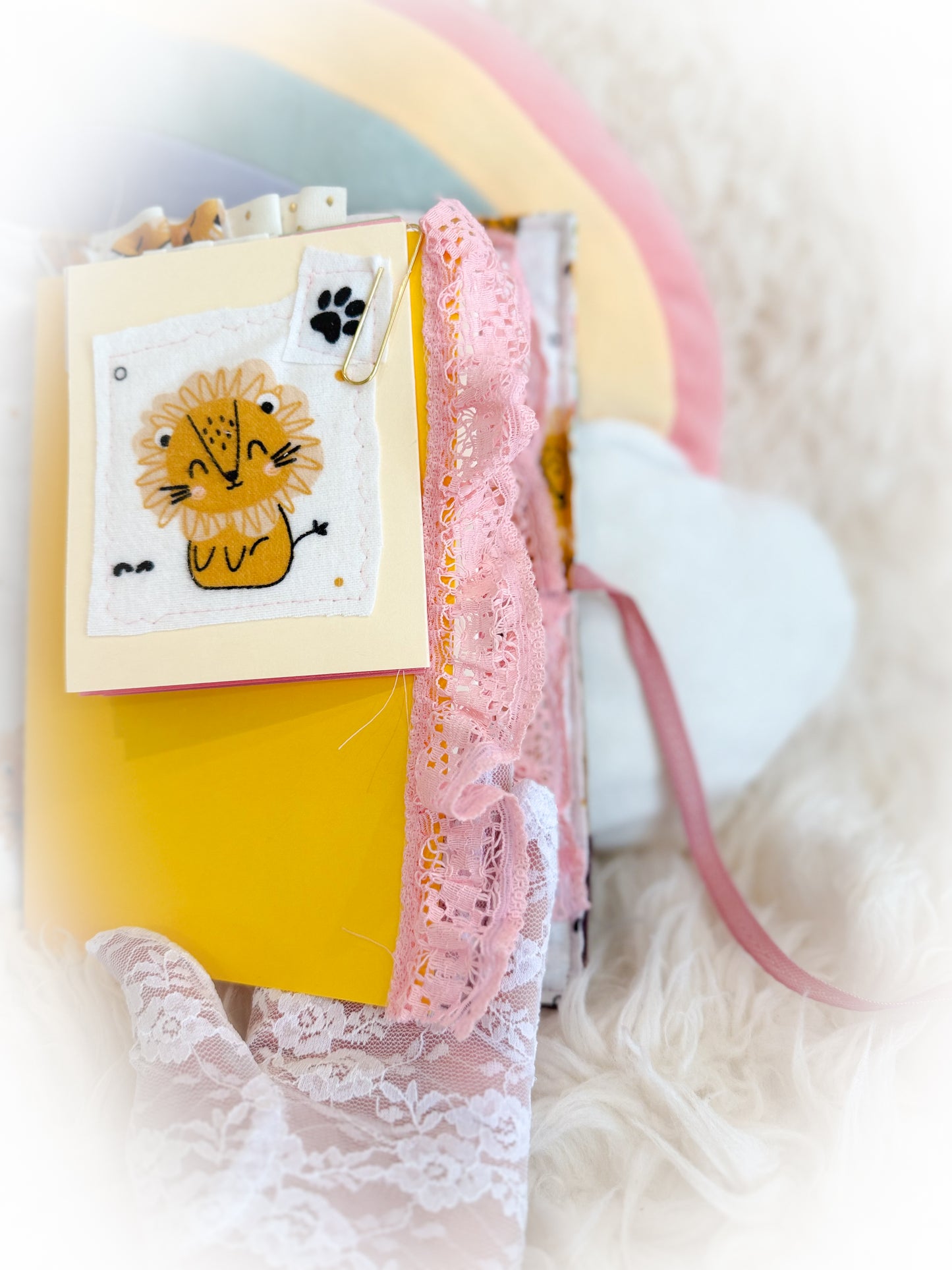 BeanTown Buddies® Quilted Lion Junk Journal