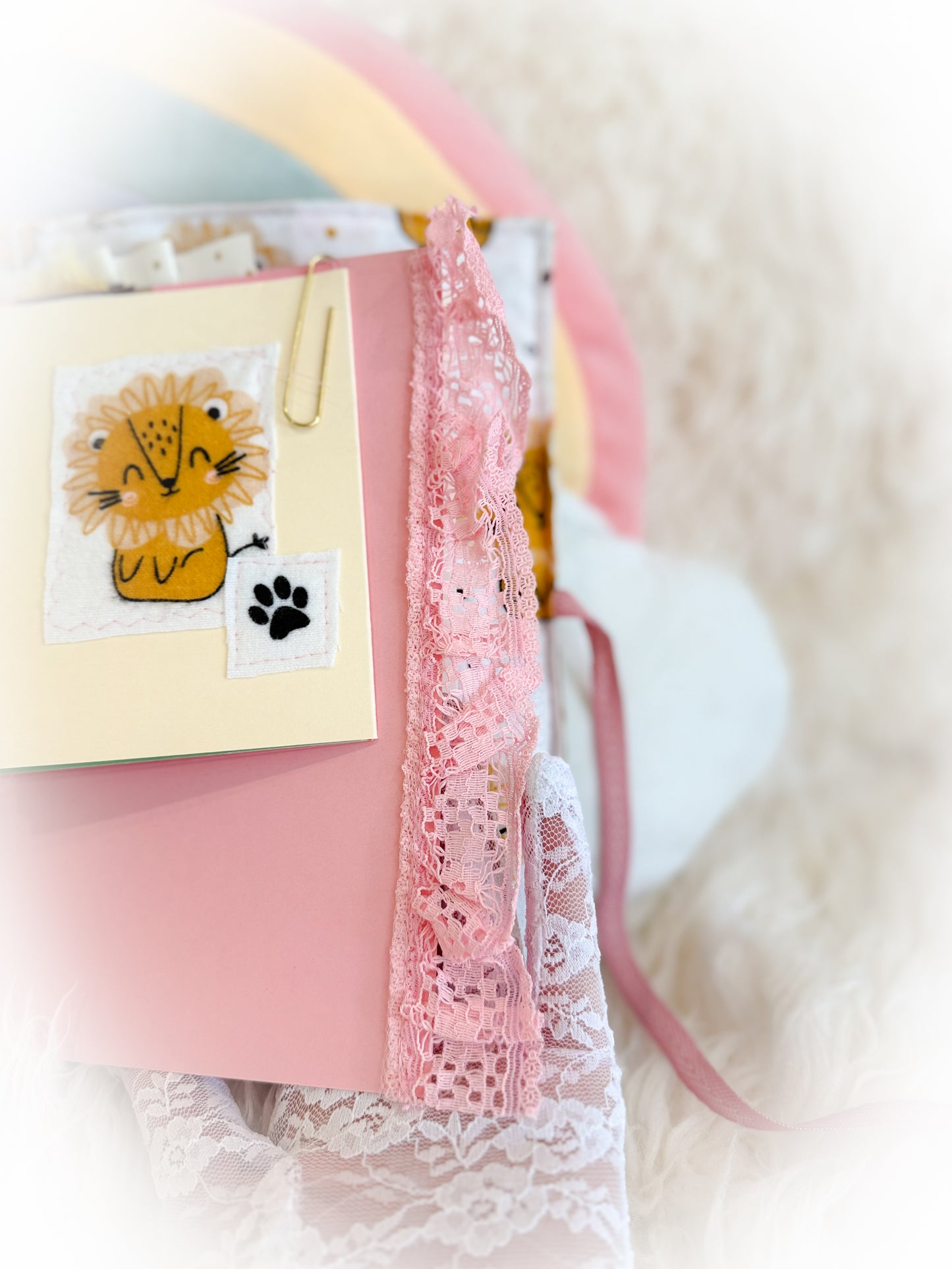 BeanTown Buddies® Quilted Lion Junk Journal