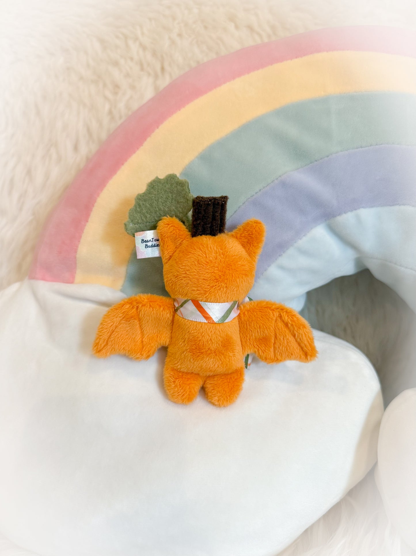 BeanTown Buddies® Tiny Bat Pumpkin