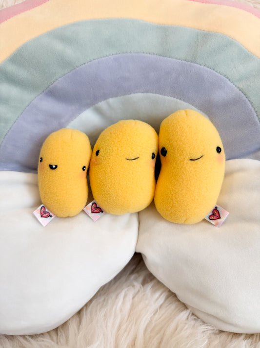 BeanTown Buddies® Jelli Bean Oli Plushie