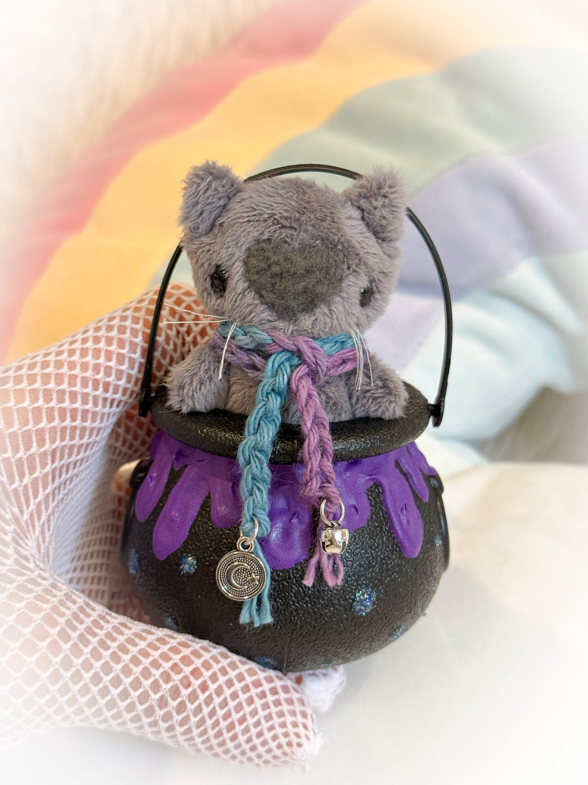 BeanTown Buddies® Teeny Cauldron Kitti