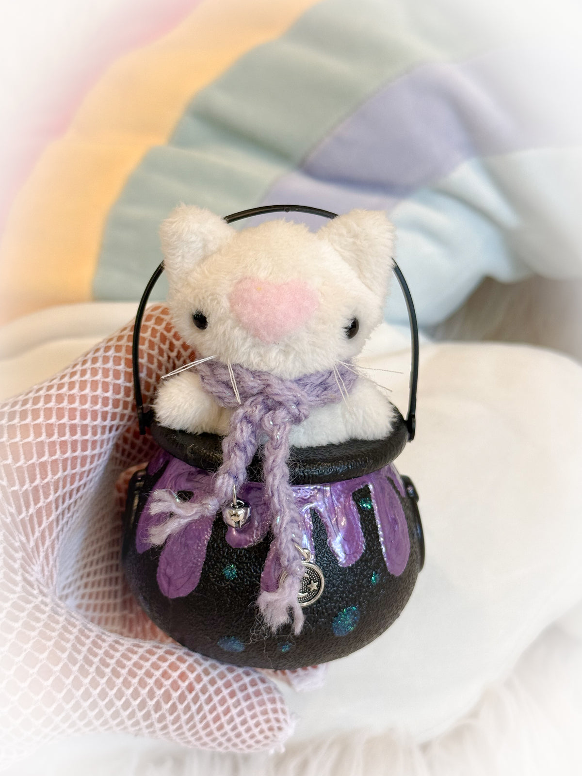 BeanTown Buddies® Teeny Cauldron Kitti