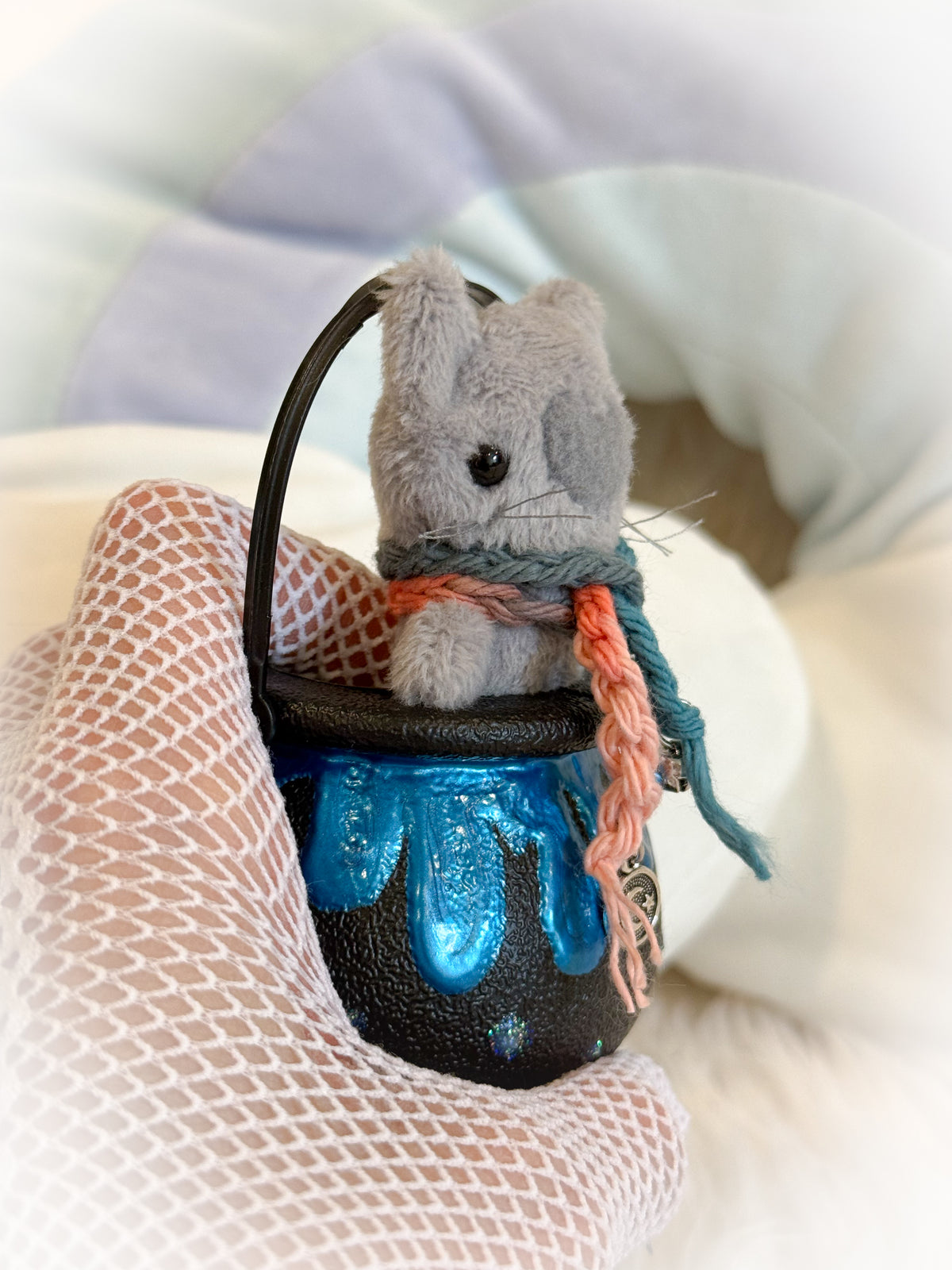 BeanTown Buddies® Teeny Cauldron Kitti