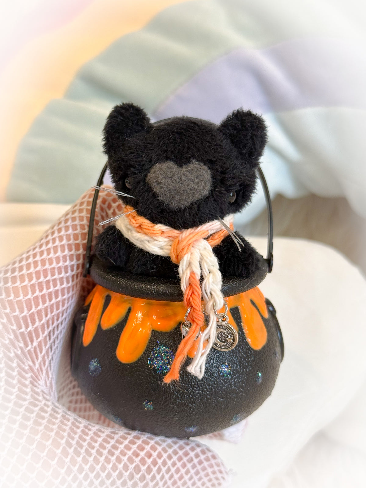 BeanTown Buddies® Teeny Cauldron Kitti
