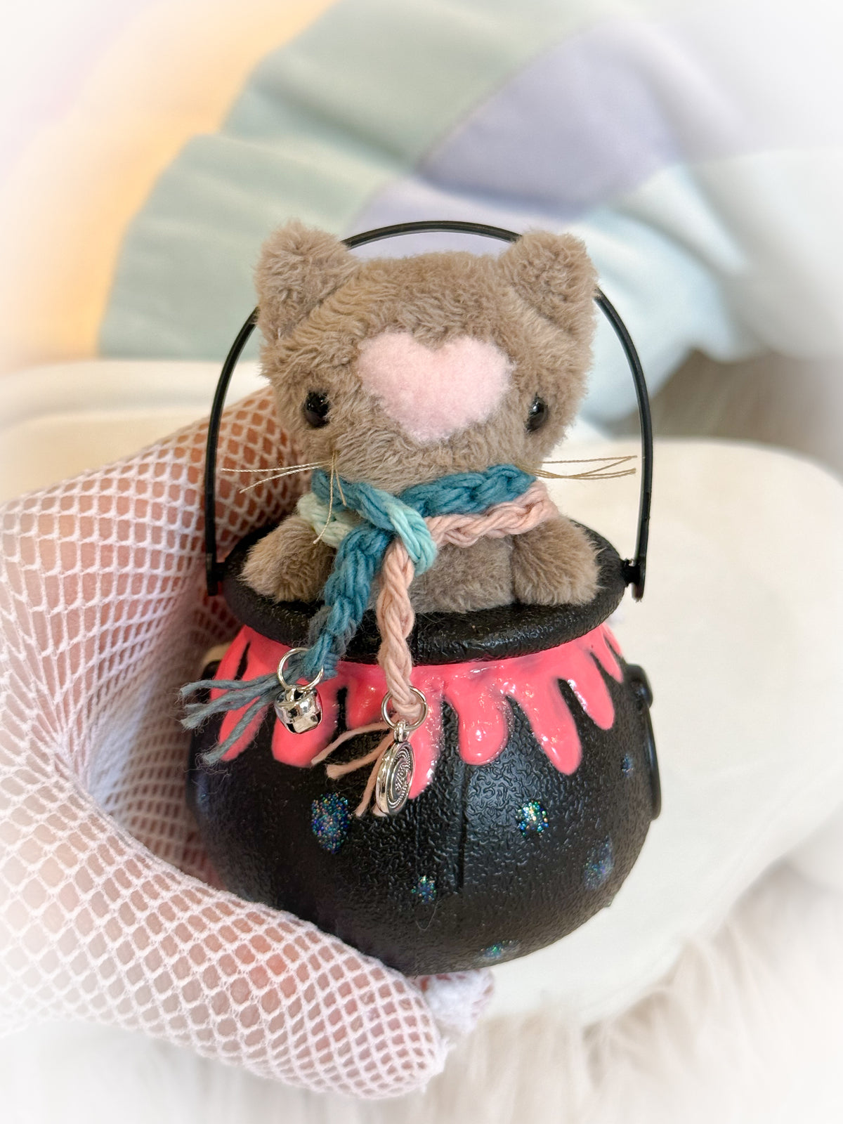 BeanTown Buddies® Teeny Cauldron Kitti