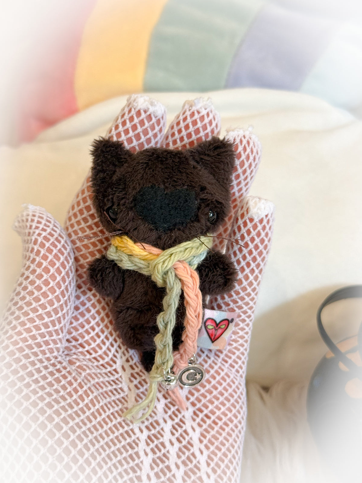 BeanTown Buddies® Teeny Cauldron Kitti
