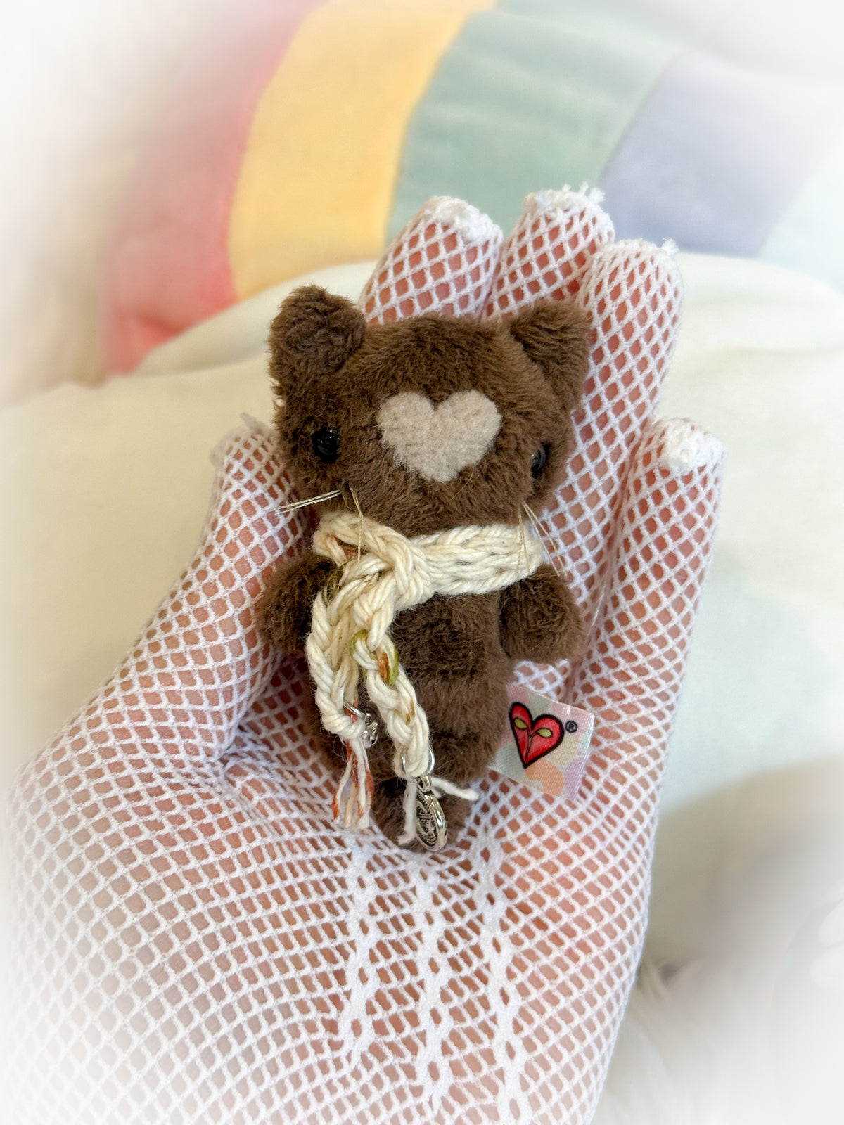 BeanTown Buddies® Teeny Cauldron Kitti
