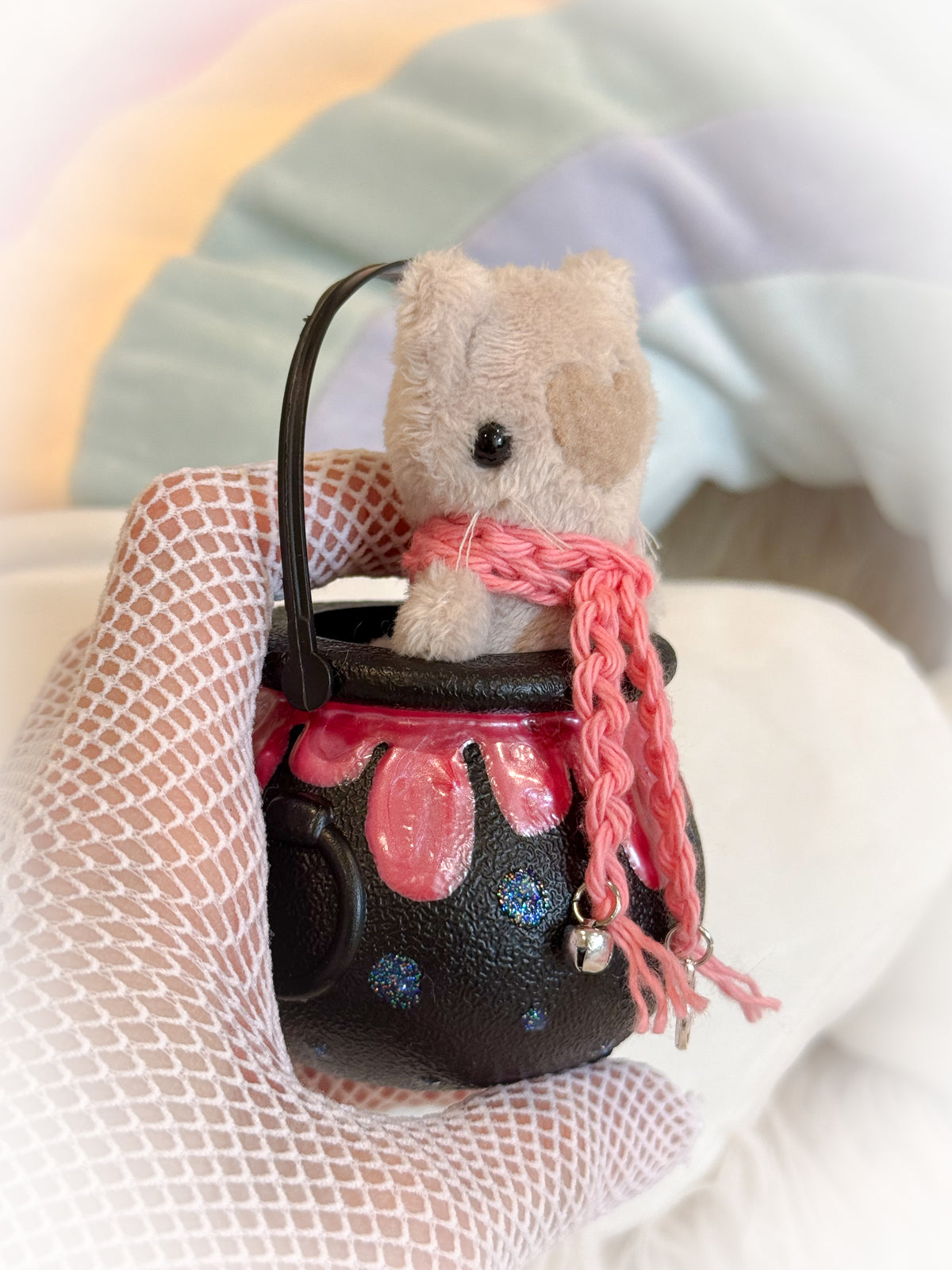 BeanTown Buddies® Teeny Cauldron Kitti