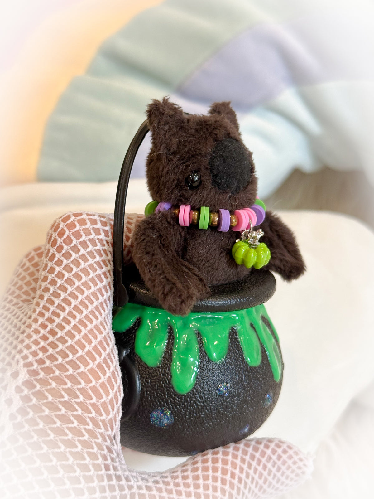 BeanTown Buddies® Teeny Cauldron Bati