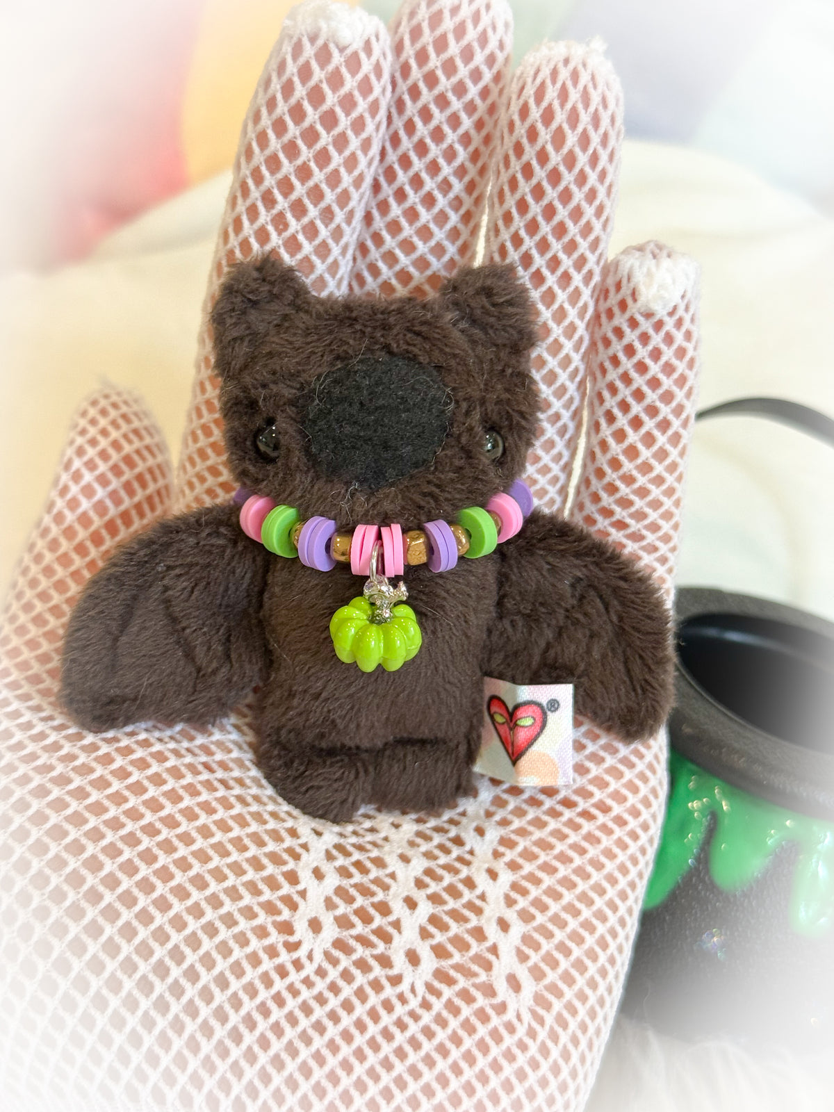 BeanTown Buddies® Teeny Cauldron Bati