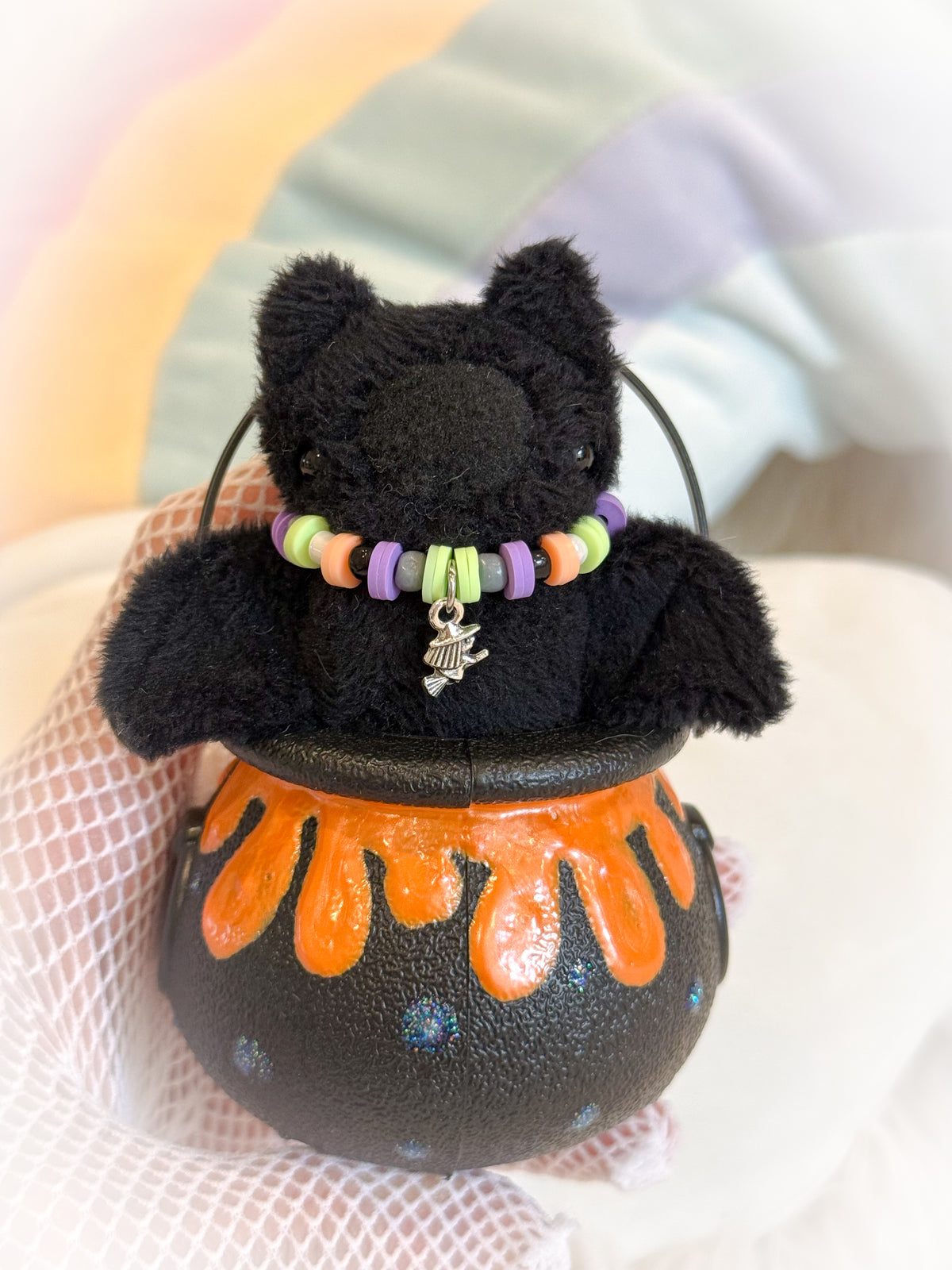 BeanTown Buddies® Teeny Cauldron Bati