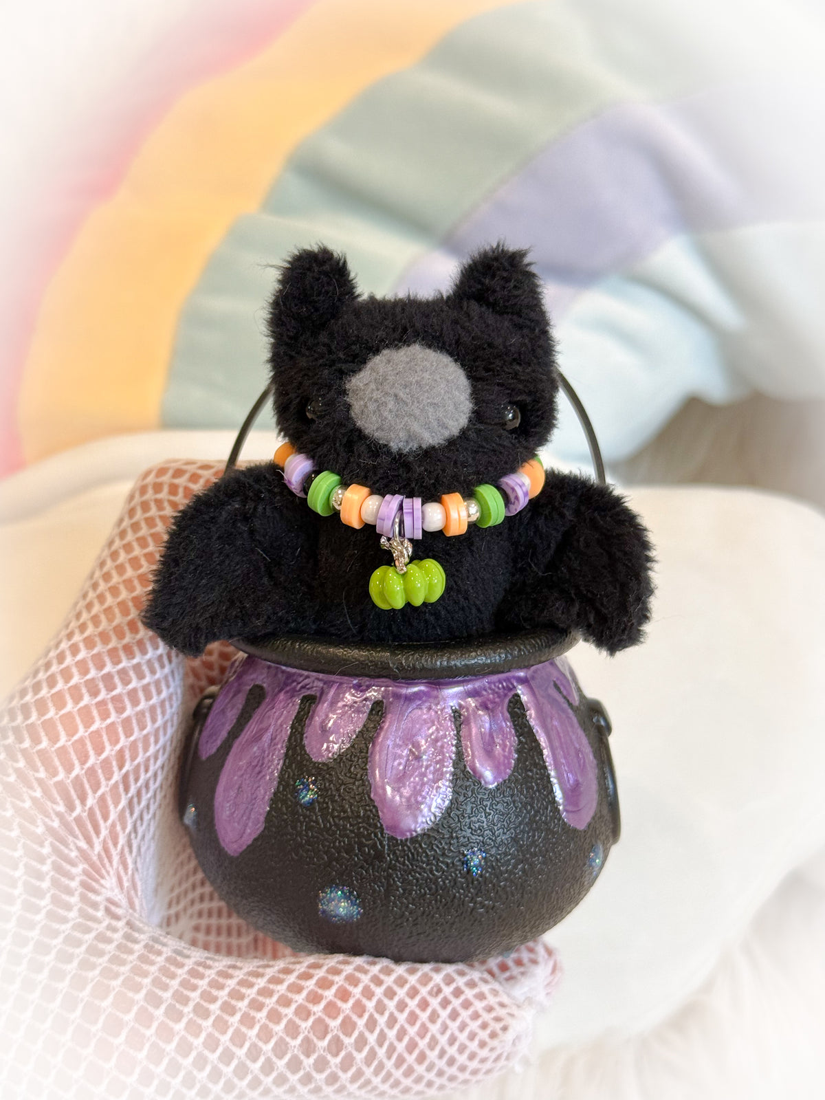 BeanTown Buddies® Teeny Cauldron Bati