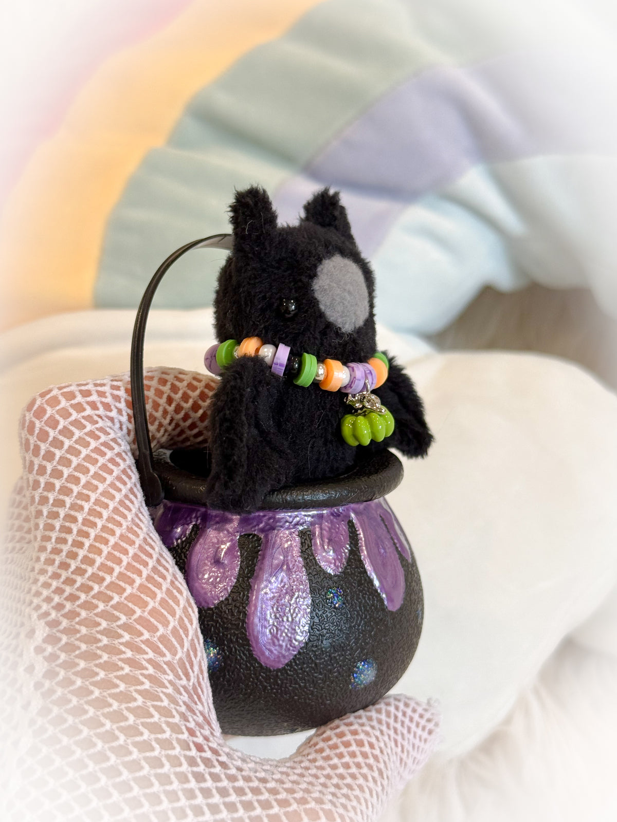 BeanTown Buddies® Teeny Cauldron Bati