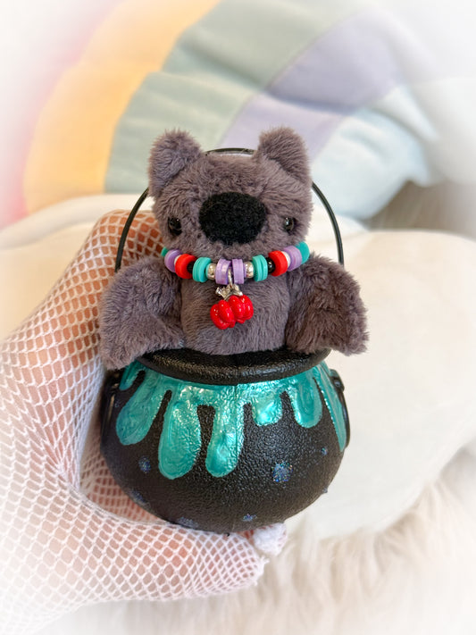 BeanTown Buddies® Teeny Cauldron Bati