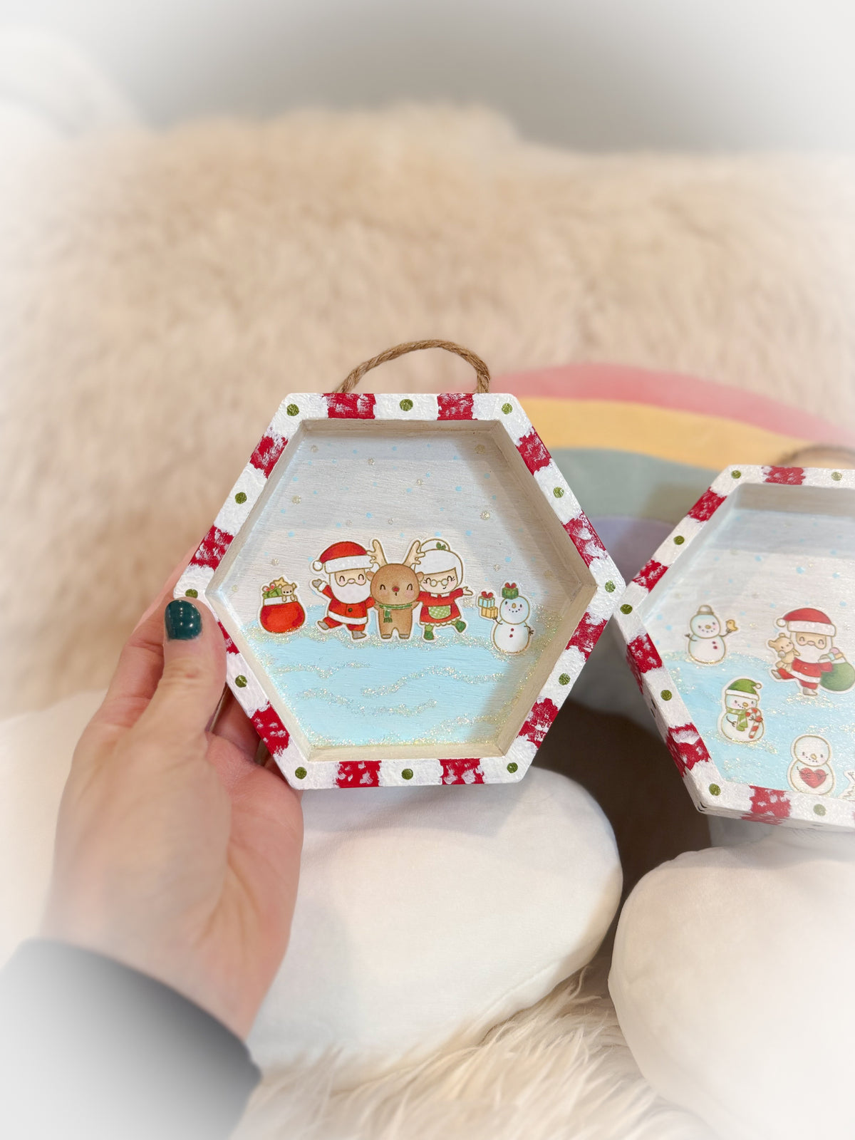 BeanTown Buddies® Wood Snowy Scene Decor Set of 2