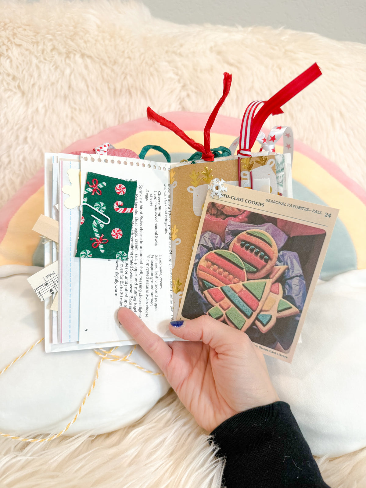 BeanTown Buddies® Vintage Christmas Card Junk Journal