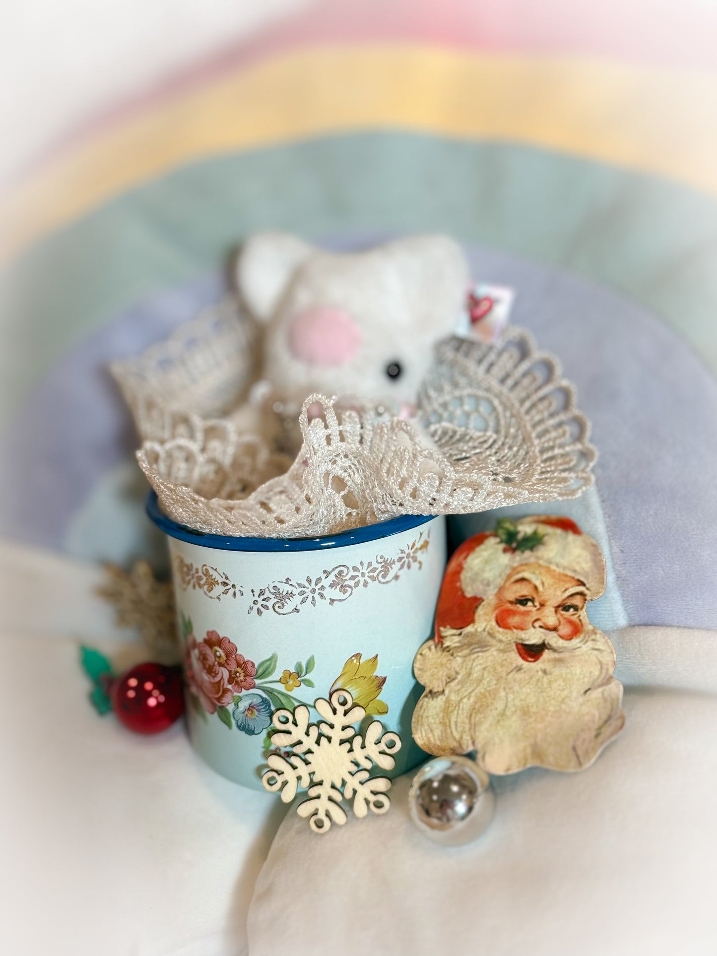 BeanTown Buddies® Tiny Polar Teddi & Vintage Cup