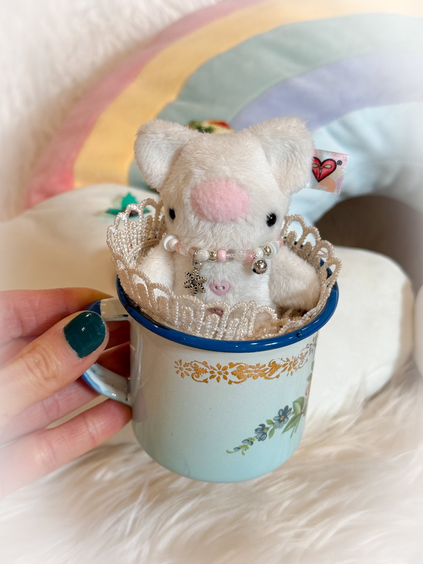 BeanTown Buddies® Tiny Polar Teddi & Vintage Cup