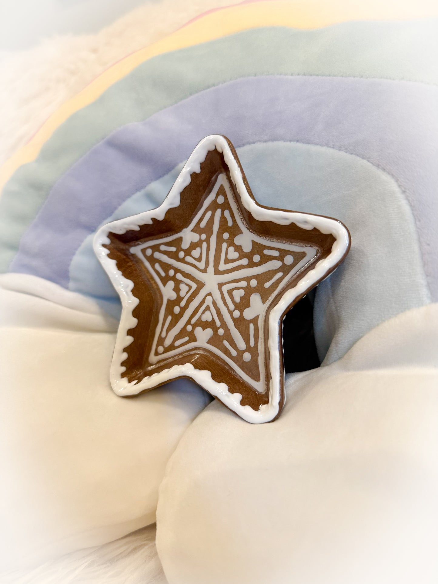 BeanTown Buddies®  Gingerbread Star Trinket Tray