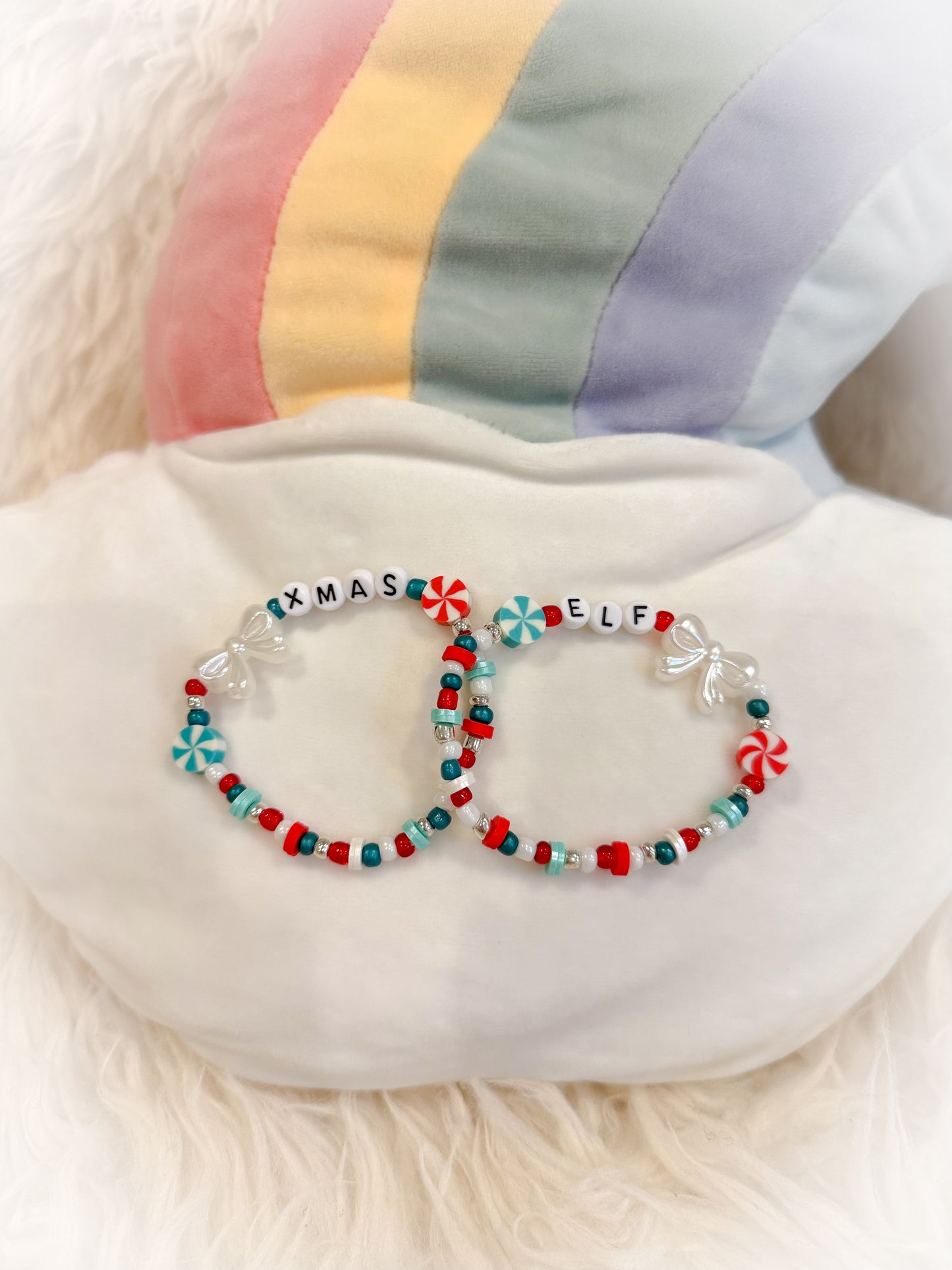 BeanTown Buddies® Holiday Beaded Bracelet Stack