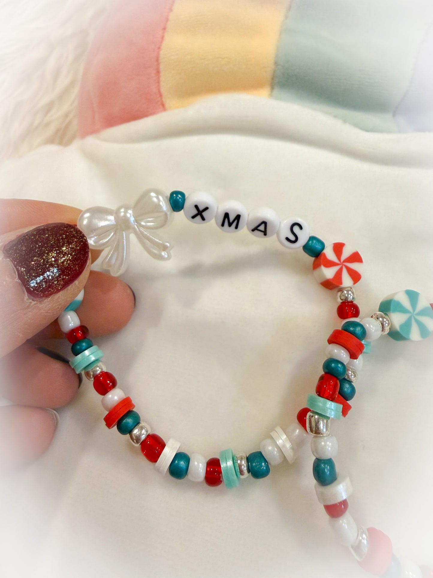 BeanTown Buddies® Holiday Beaded Bracelet Stack