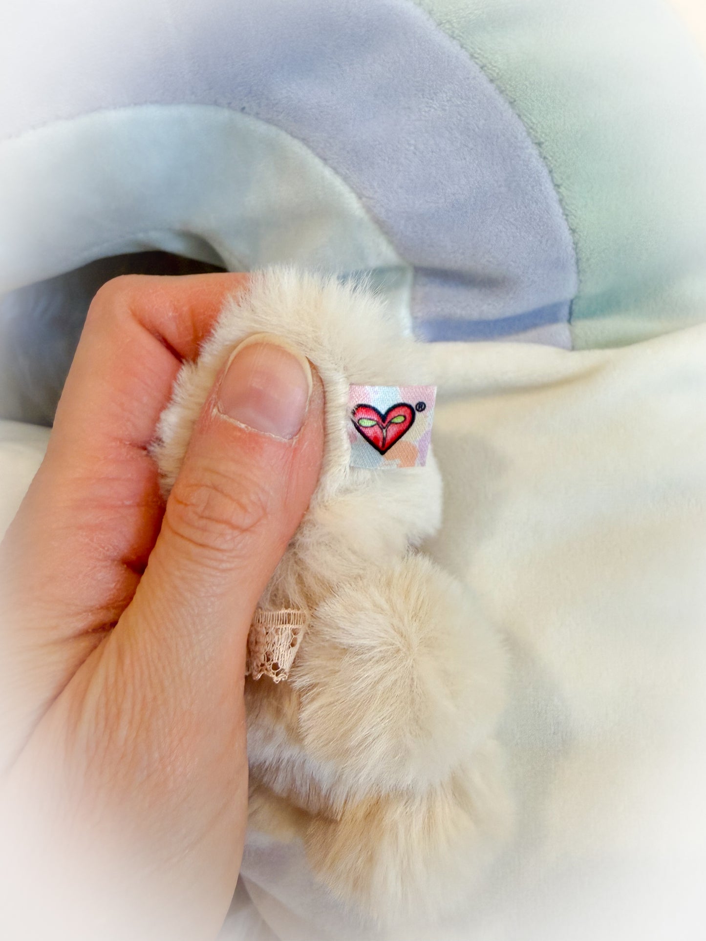 BeanTown Buddies® Tiny Floofii Teddi