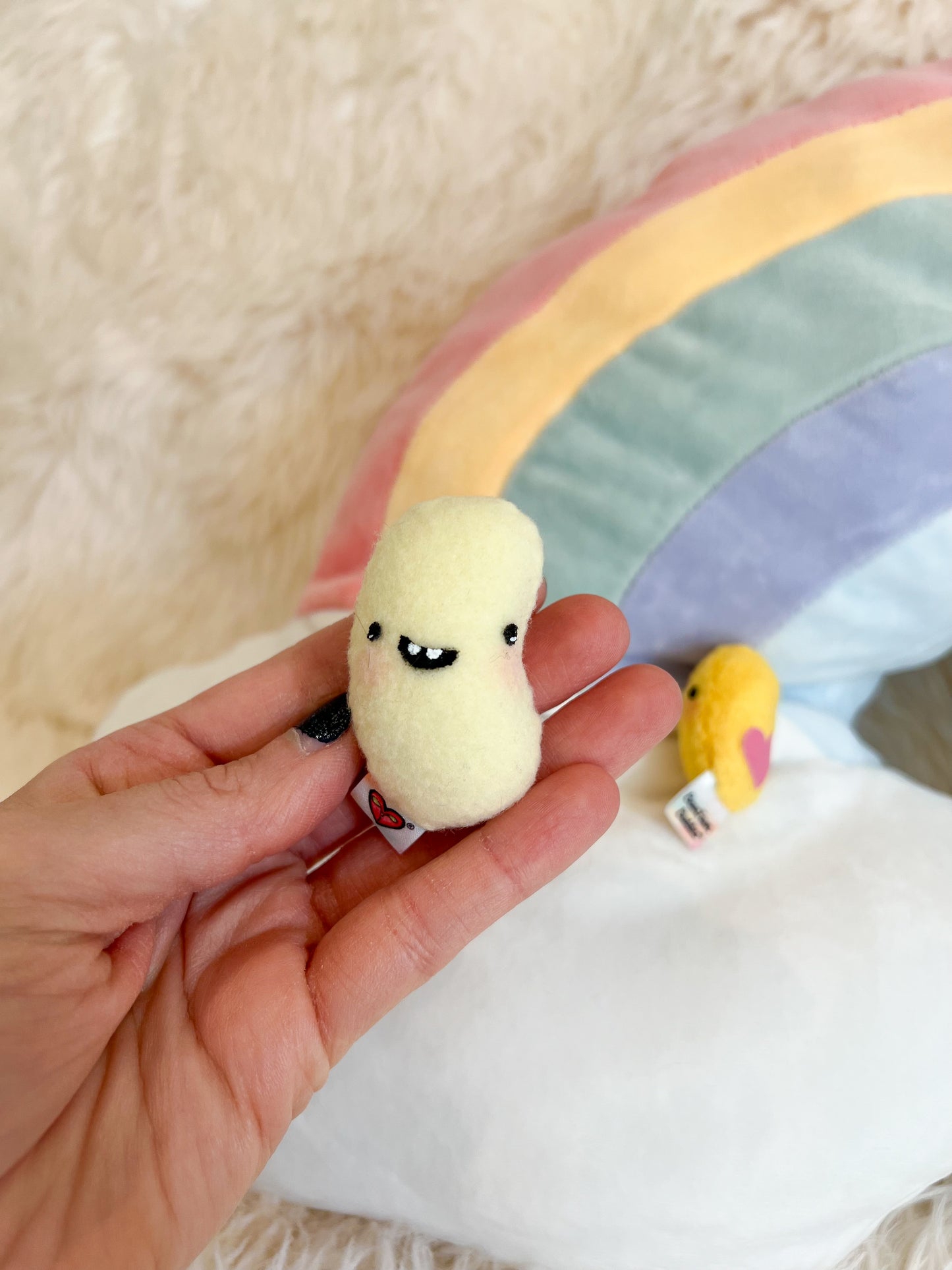 BeanTown Buddies® Yellow Pocket Jelli Bean Plushies