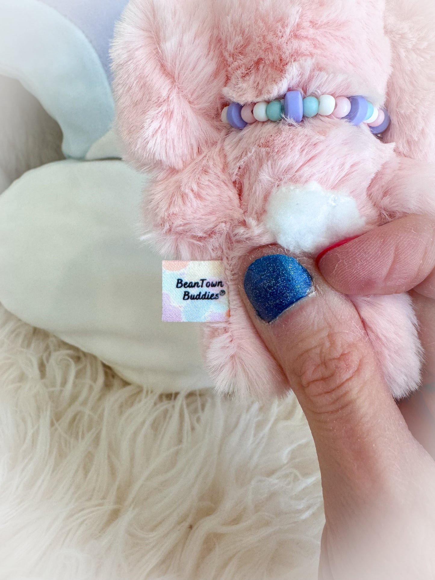 BeanTown Buddies® Tiny Fuzzi Bunni