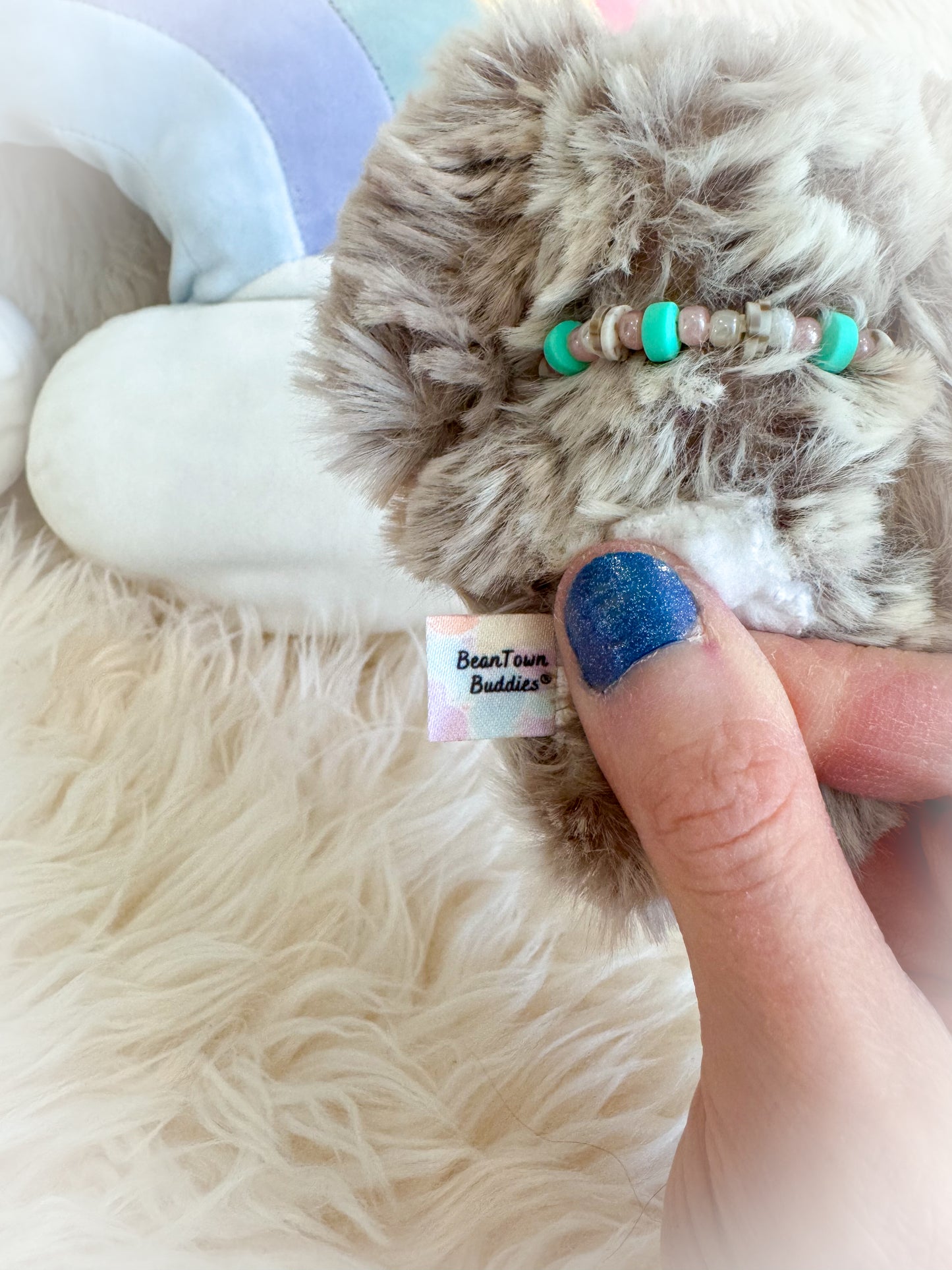 BeanTown Buddies® Tiny Fuzzi Bunni