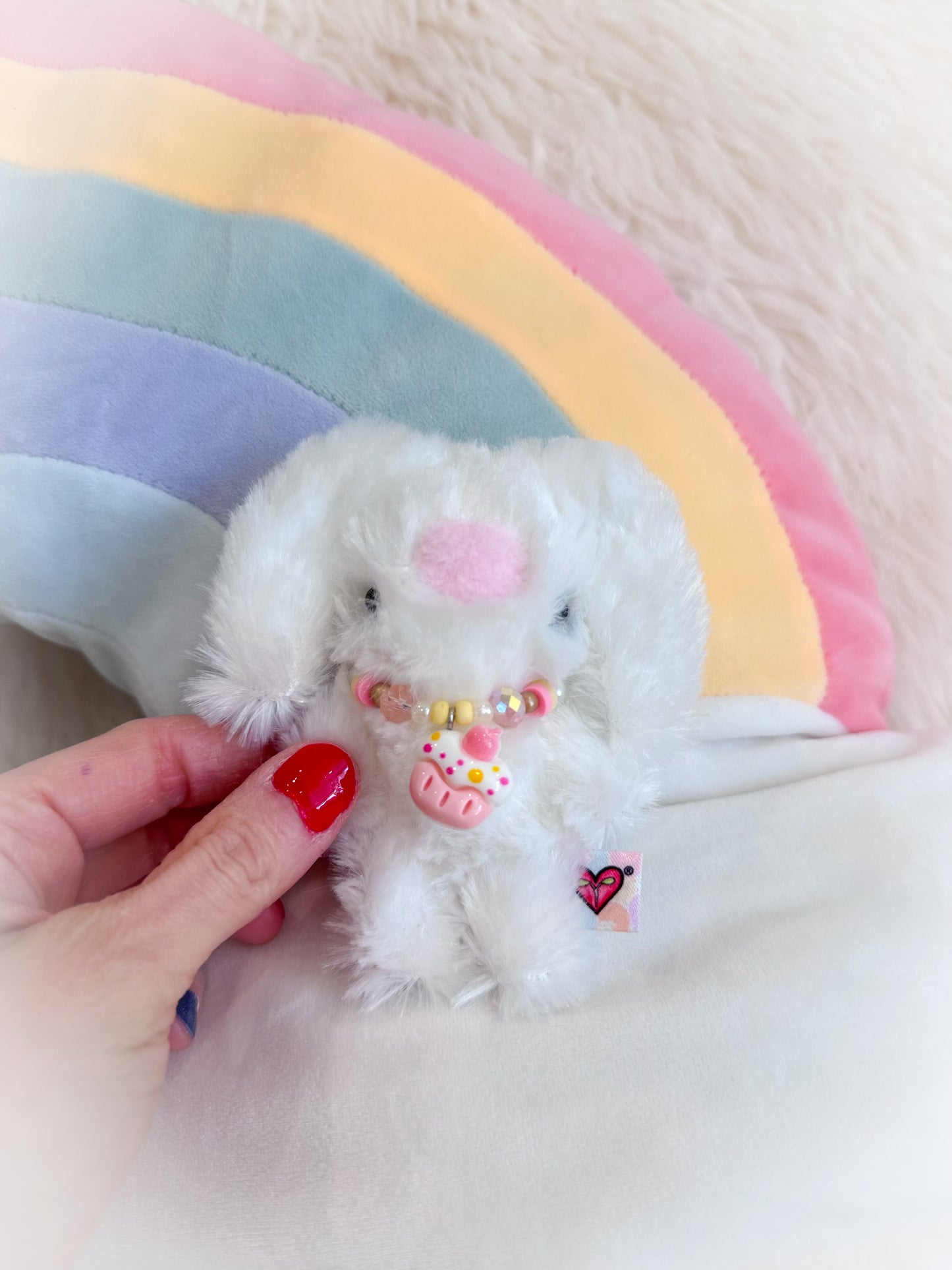 BeanTown Buddies® Tiny Fuzzi Bunni