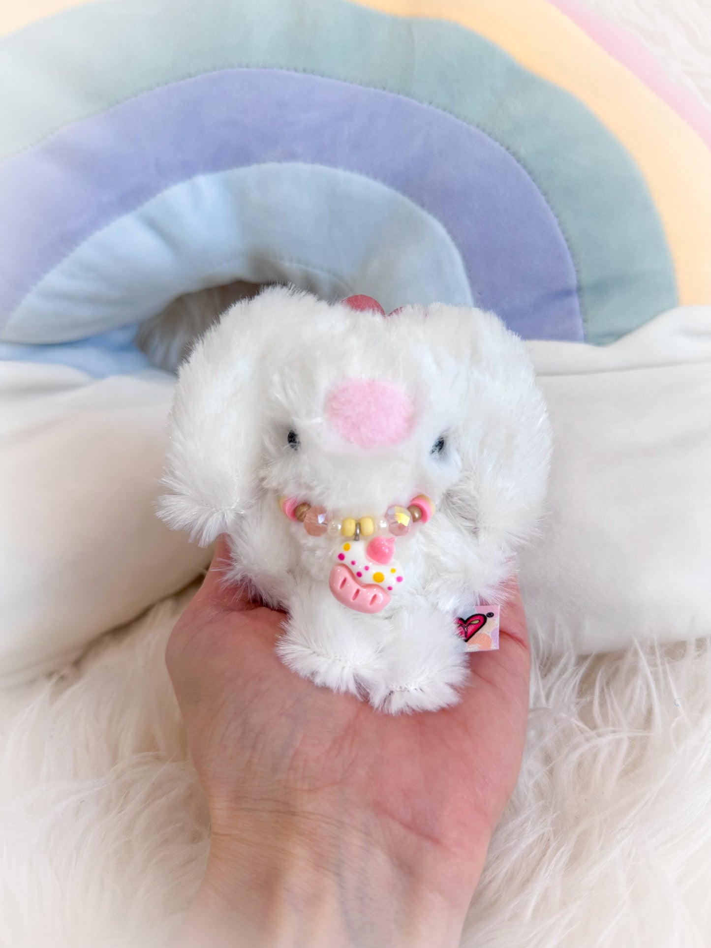 BeanTown Buddies® Tiny Fuzzi Bunni