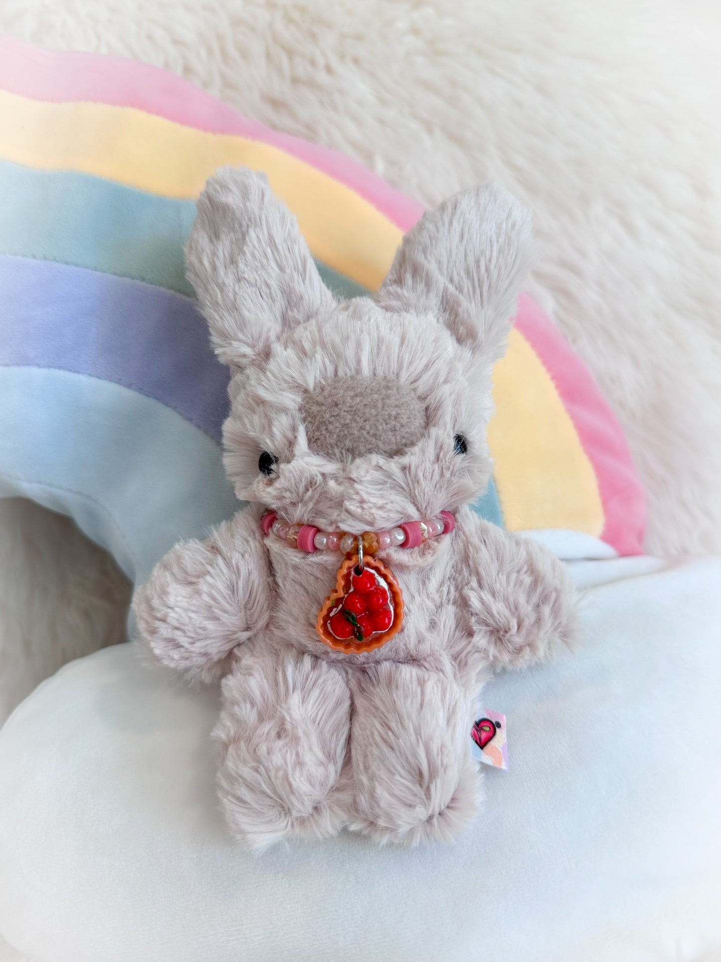BeanTown Buddies® Pocket Fuzzi Bunni