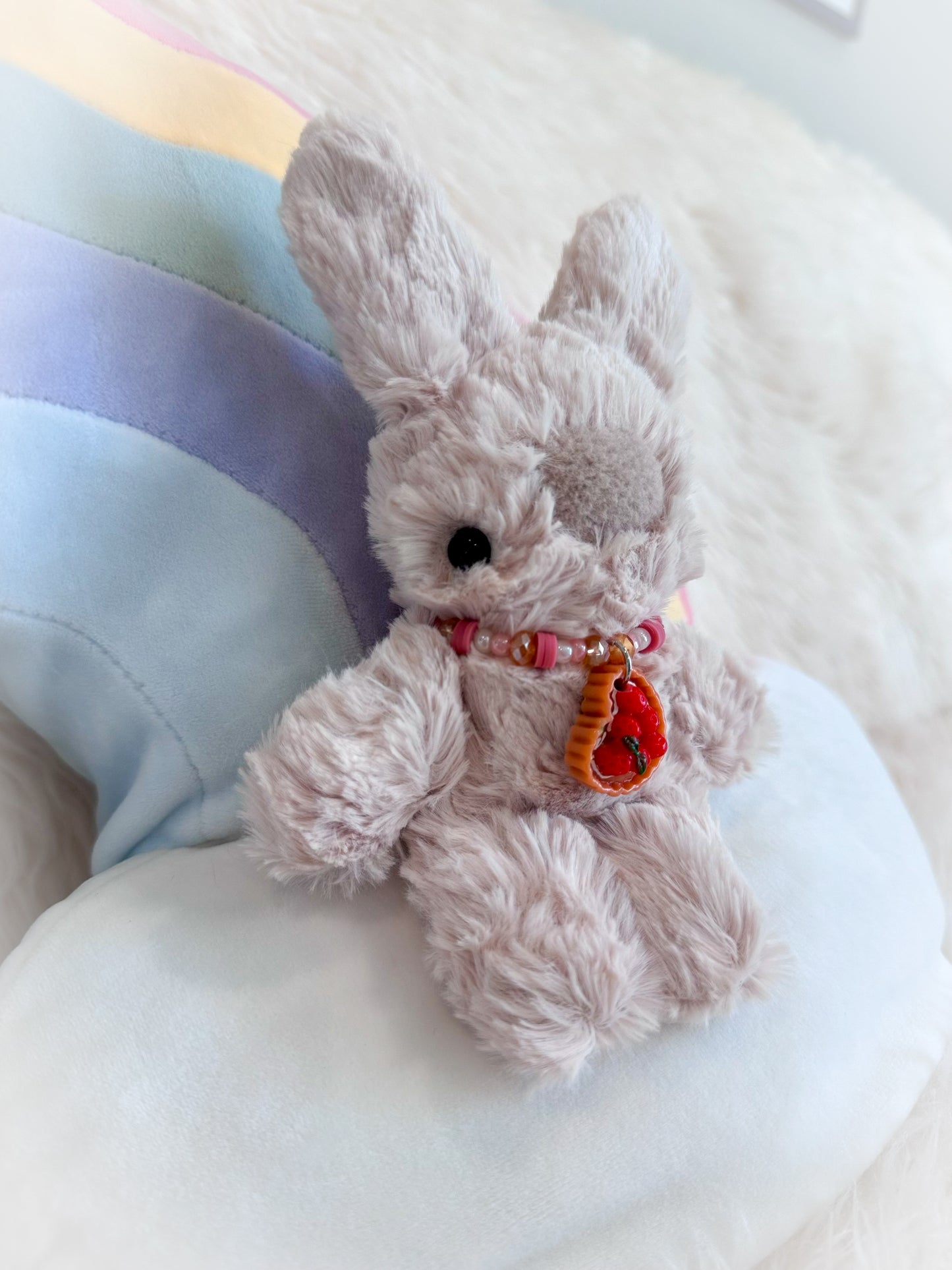 BeanTown Buddies® Pocket Fuzzi Bunni