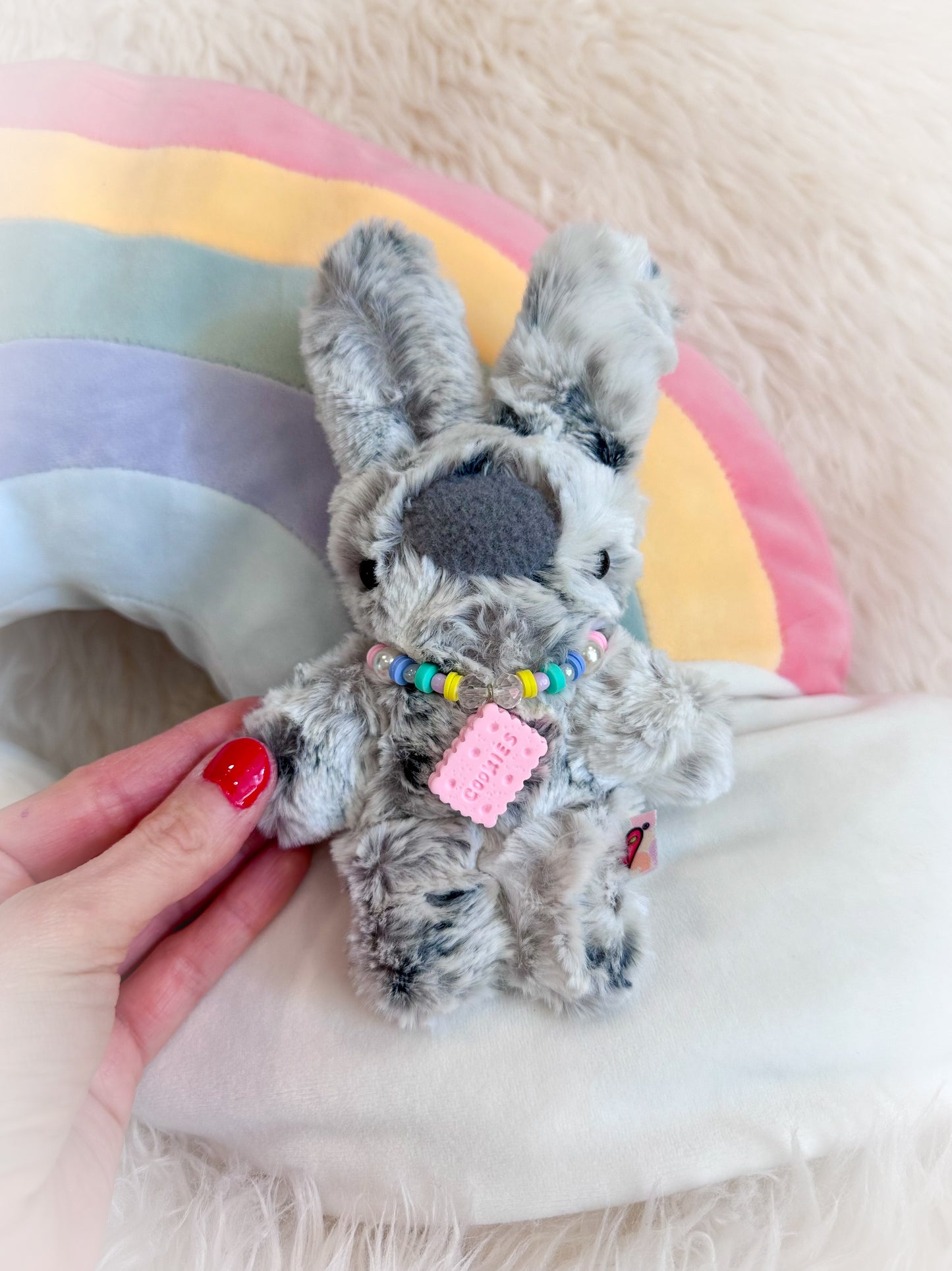 BeanTown Buddies® Pocket Fuzzi Bunni