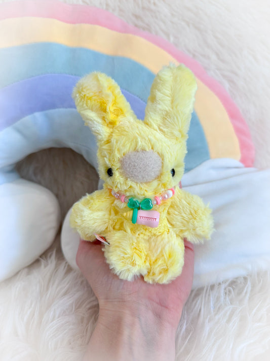 BeanTown Buddies® Pocket Fuzzi Bunni