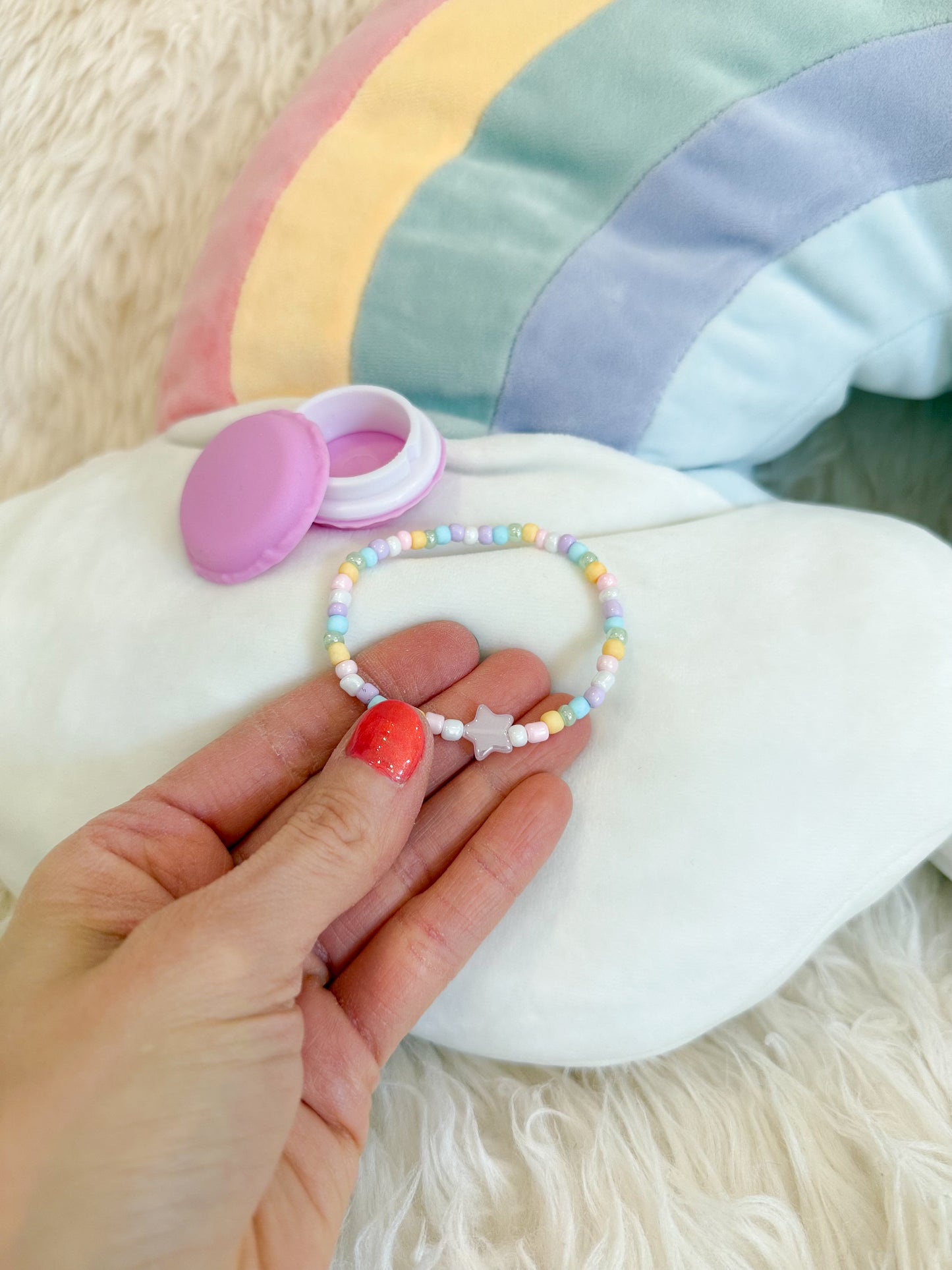 BeanTown Buddies® Rainbow Macaron Bracelet