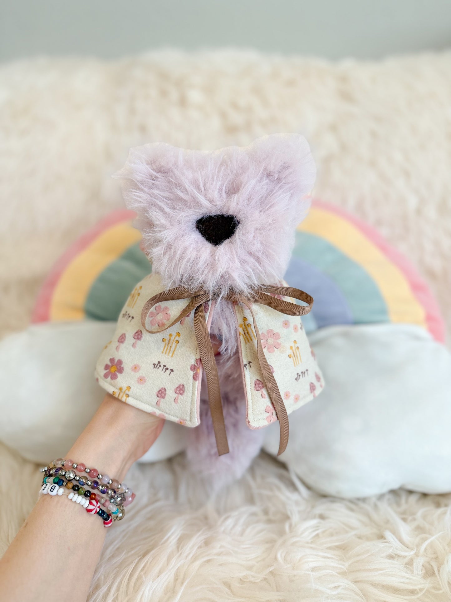 BeanTown Buddies® Fuzzi Cloaked Wolfi