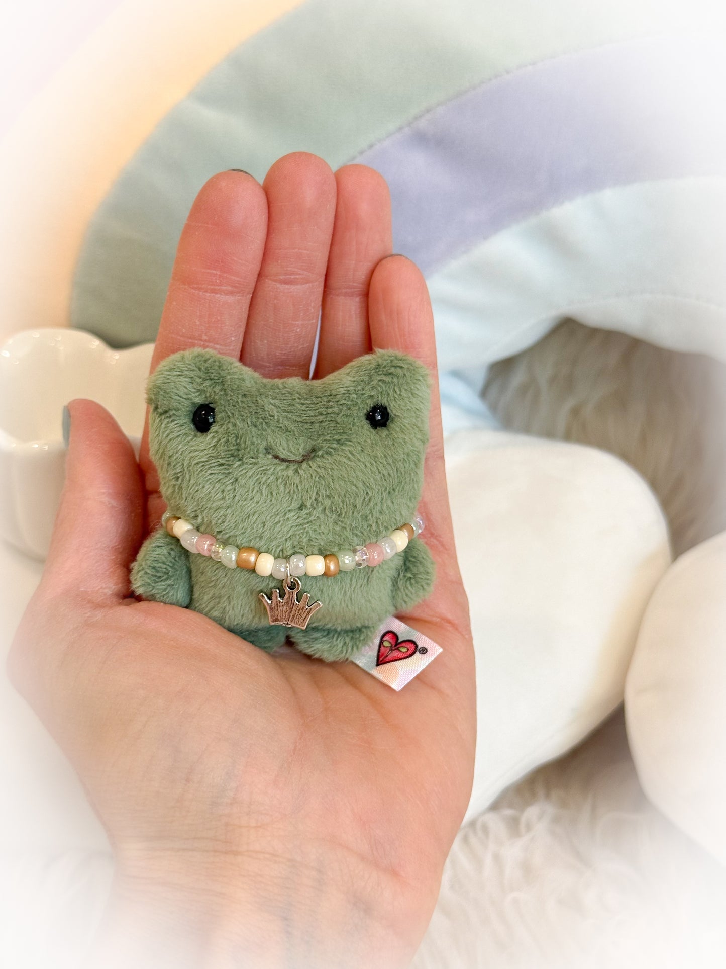 BeanTown Buddies® Teeny Cheeky Fwogi in Cup