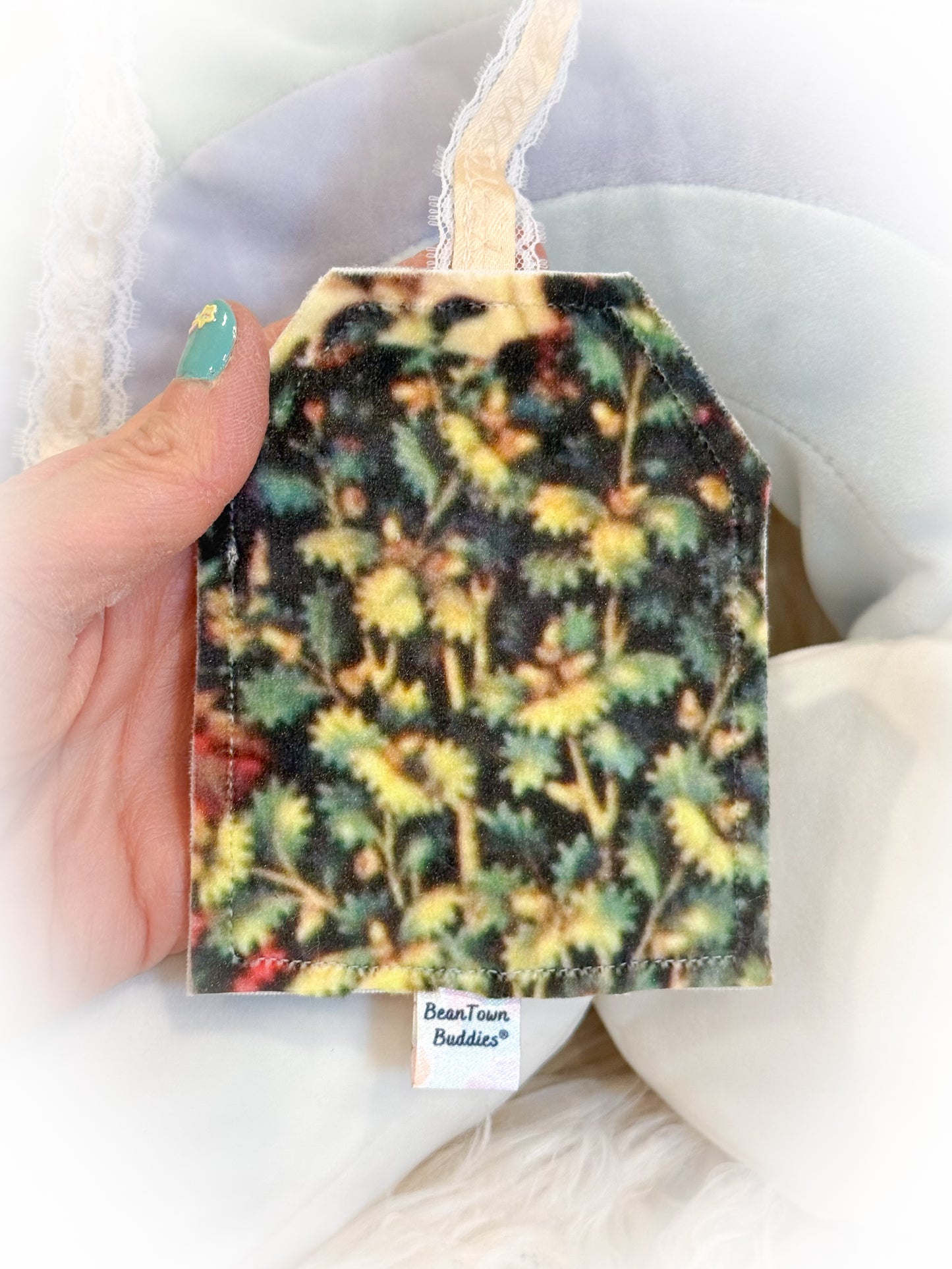 BeanTown Buddies® Velve-Tea Bookmark