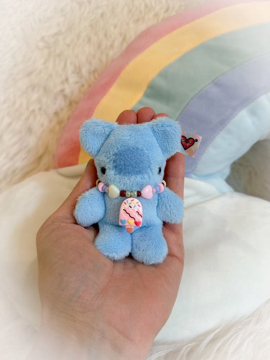 BeanTown Buddies® Tiny Gummi Bear