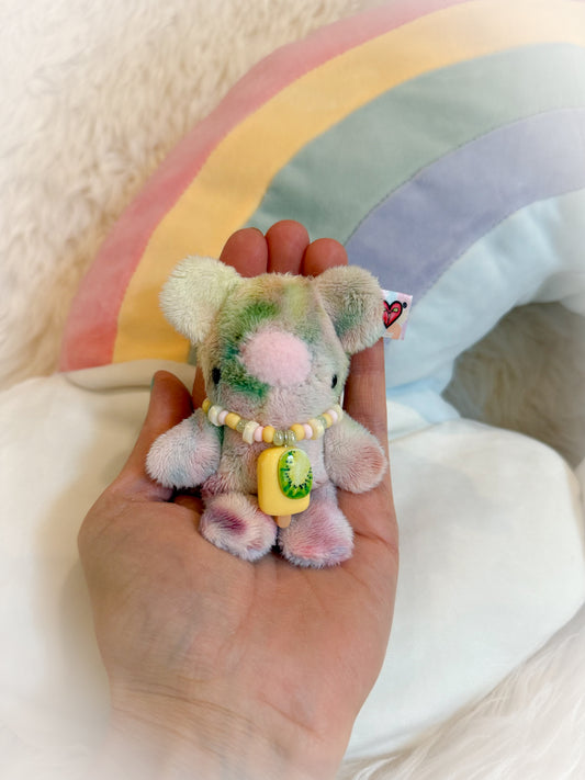 BeanTown Buddies® Tiny Gummi Bear