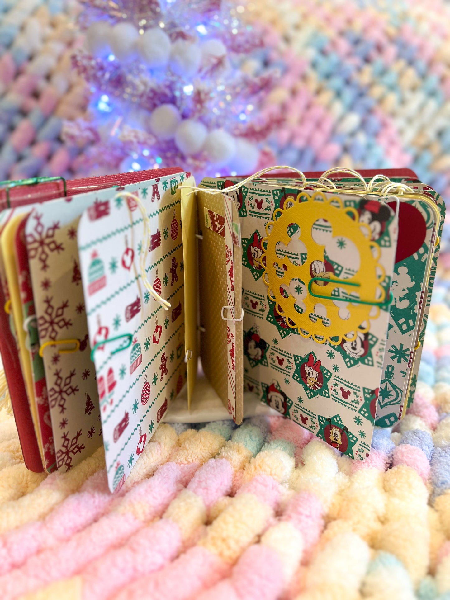 BeanTown Buddies® Holiday Junk Journal Vintage