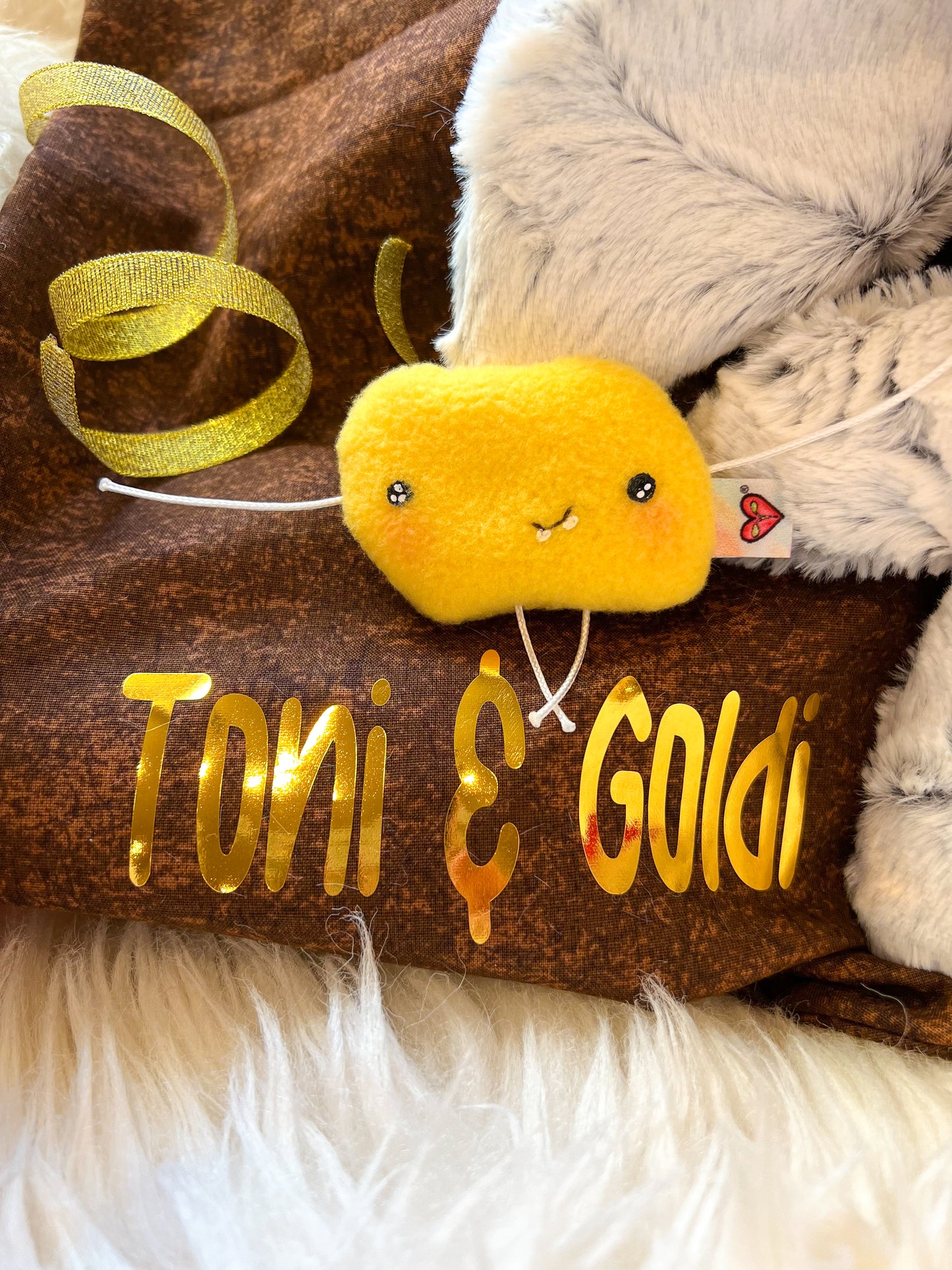 BeanTown Buddies® Limited Edition Babi Toni & Goldi Plush